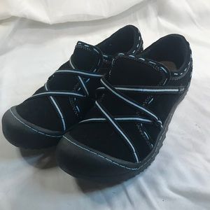 NWT and Boxed Jeep J-41 Sneakers, casual shoes black. Sz 9.5 Leather upper